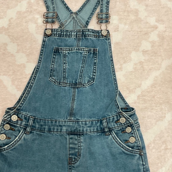 RSQ Girls Denim Overall Shorts Size XL (12-14) - Picture 2 of 6